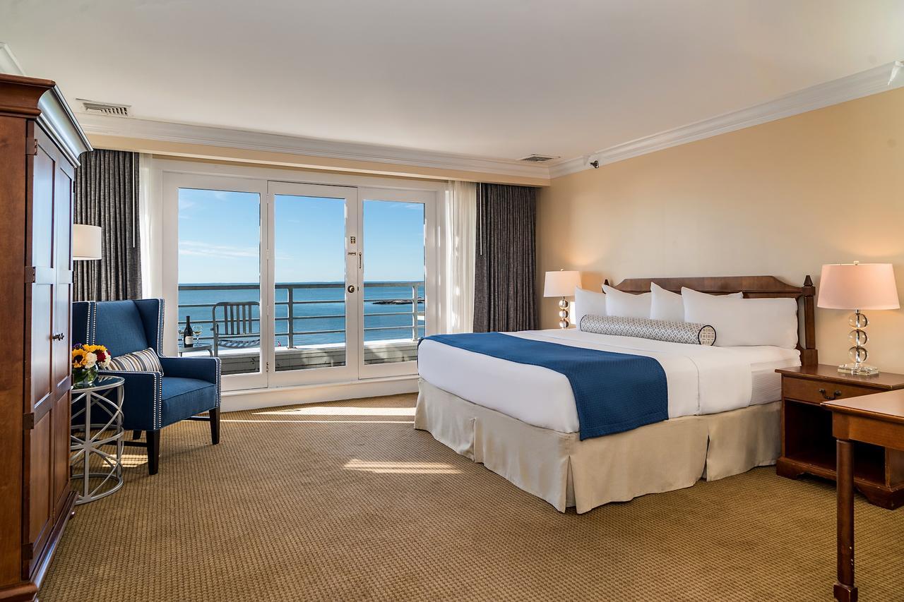 King Room Water View with Balcony
