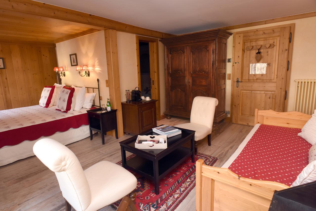 Large Double Room