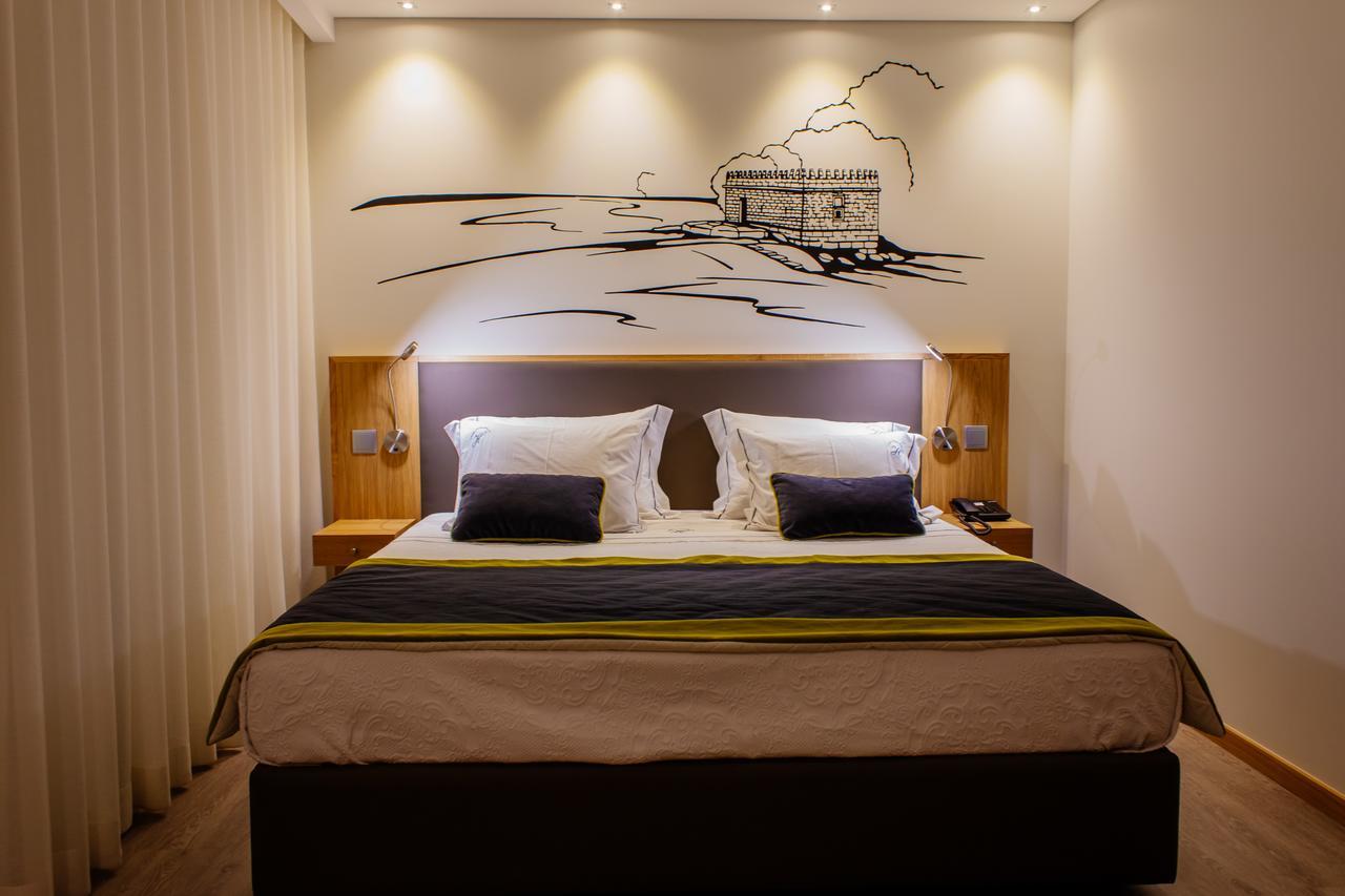Deluxe Double Room Shower