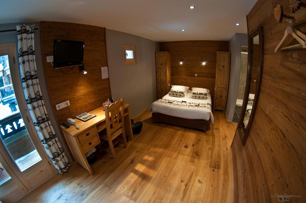 Quadruple Room,706108804:JPEG