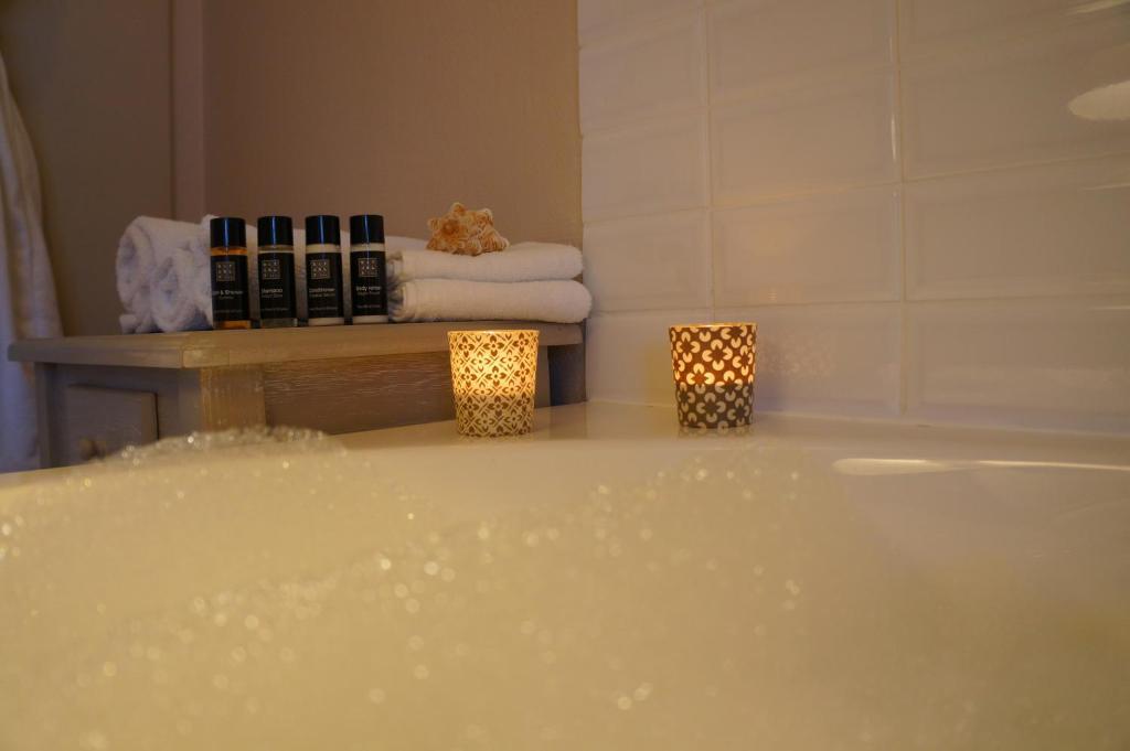 Double Room,52327709:JPEG