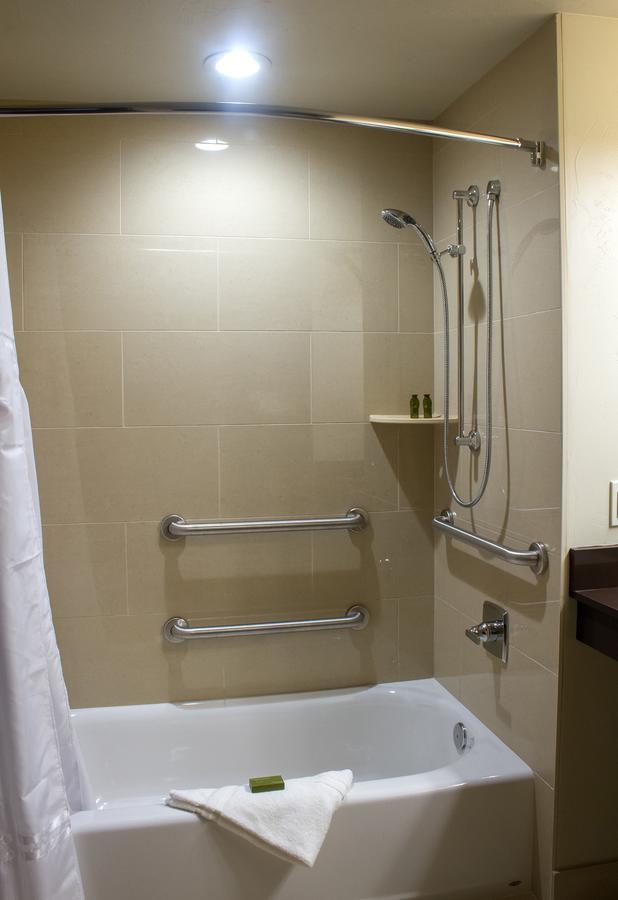Queen Room Two Queen Beds Disability Access