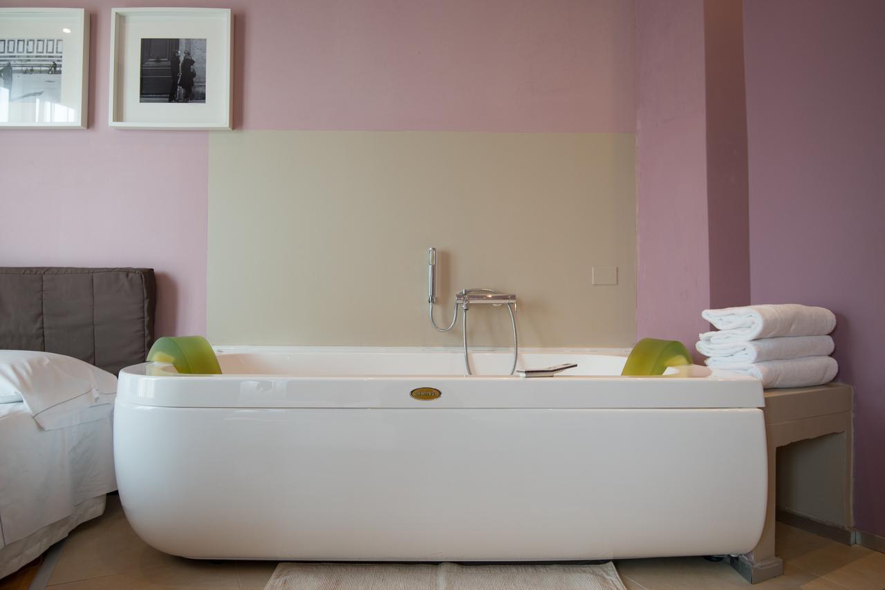 Chambre de Luxe Double ou Lits Jumeaux avec Baignoire Spa