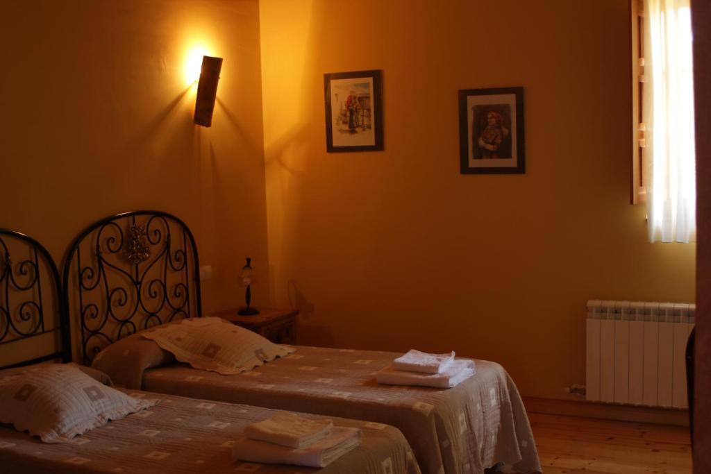 Double Room,698831058:JPEG