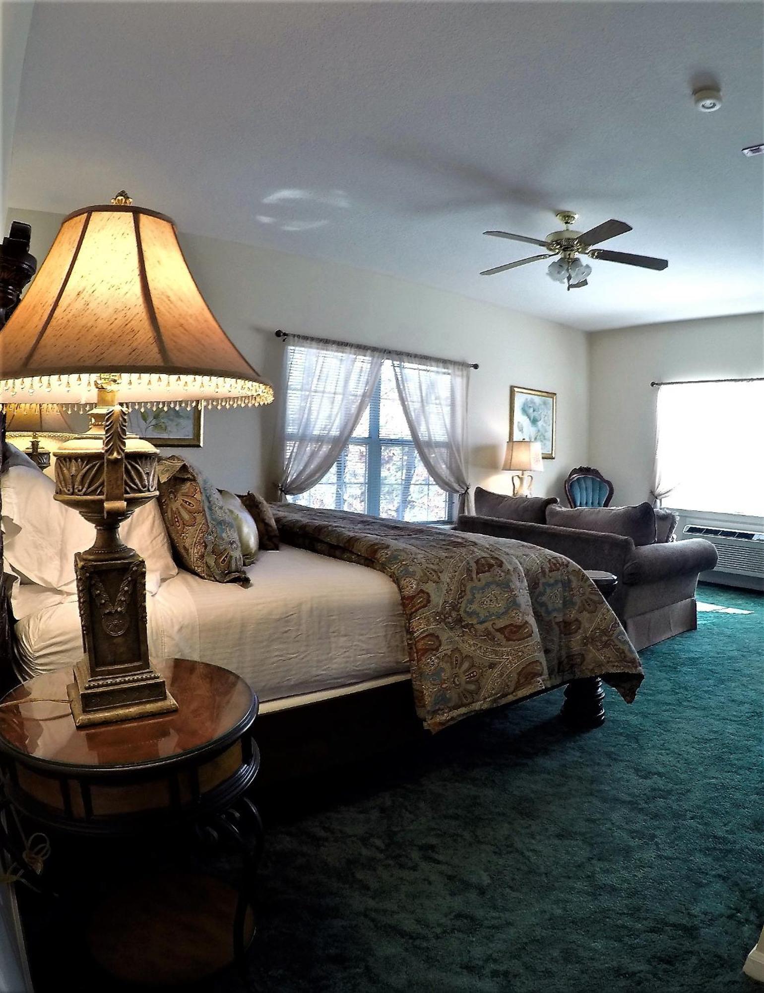Superior King Room