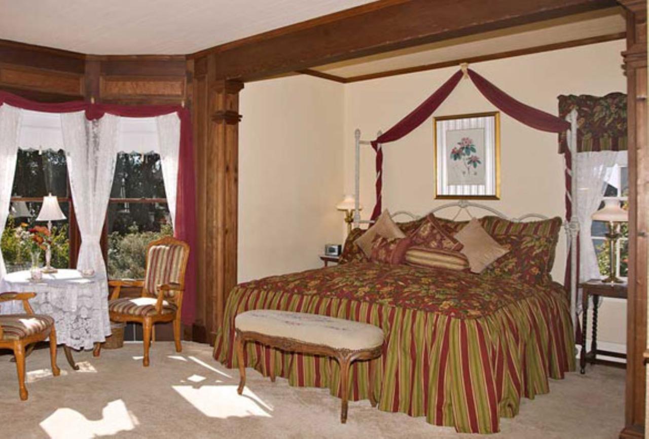 Bessie Strauss Room King Room Ocean View