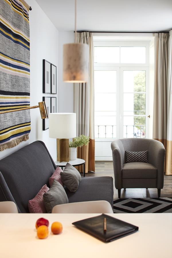 One-Bedroom Suite,633007839:JPEG