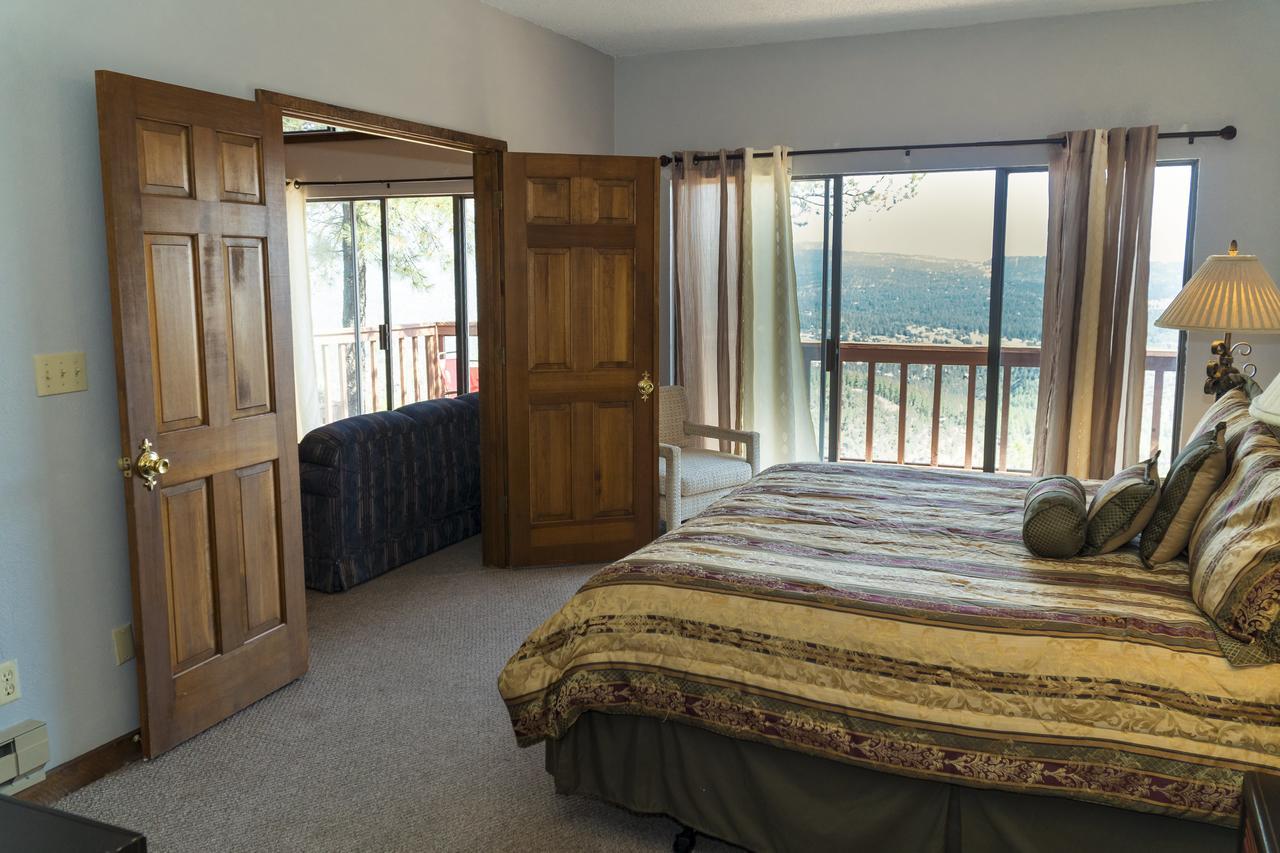 Family Suite Balcony