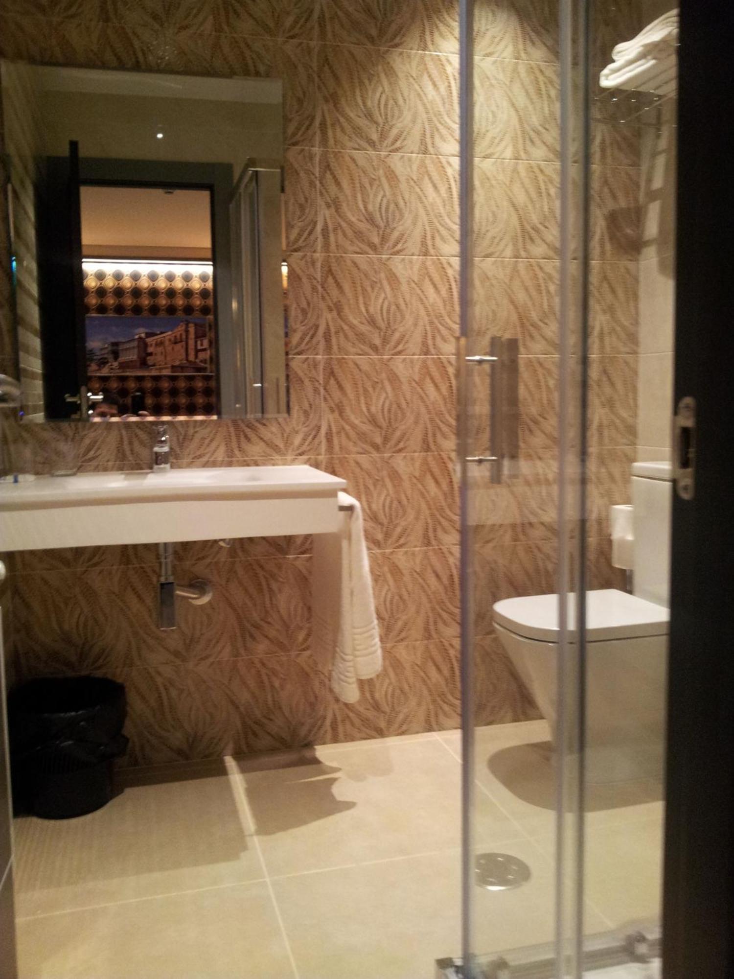 Double or Twin Room,264917369:JPEG