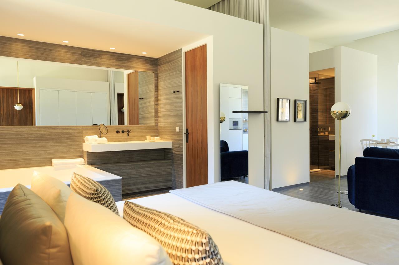 Master Suite Vue sur Port