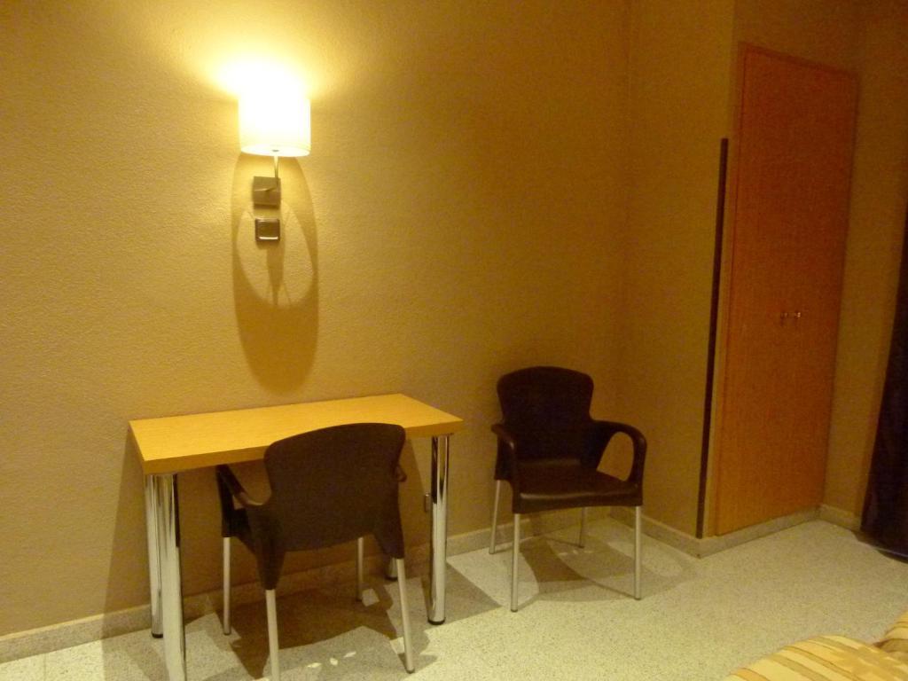 Double or Twin Room Bathroom,239529105:JPEG