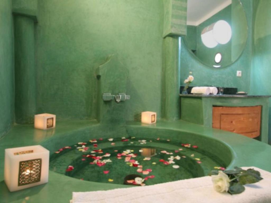 Suite with bath