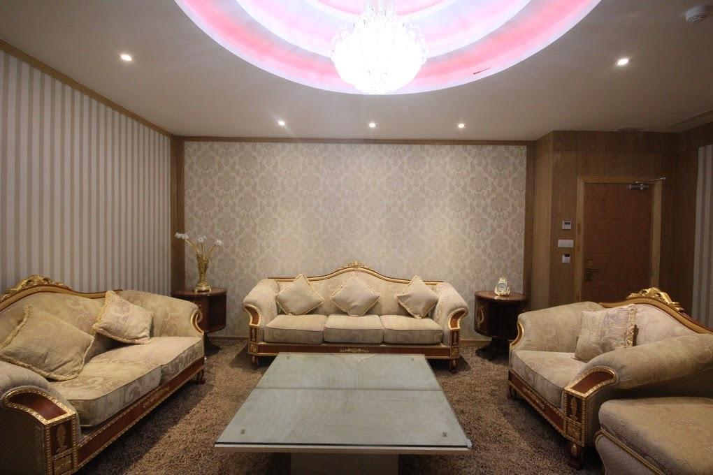 Superior King Suite
