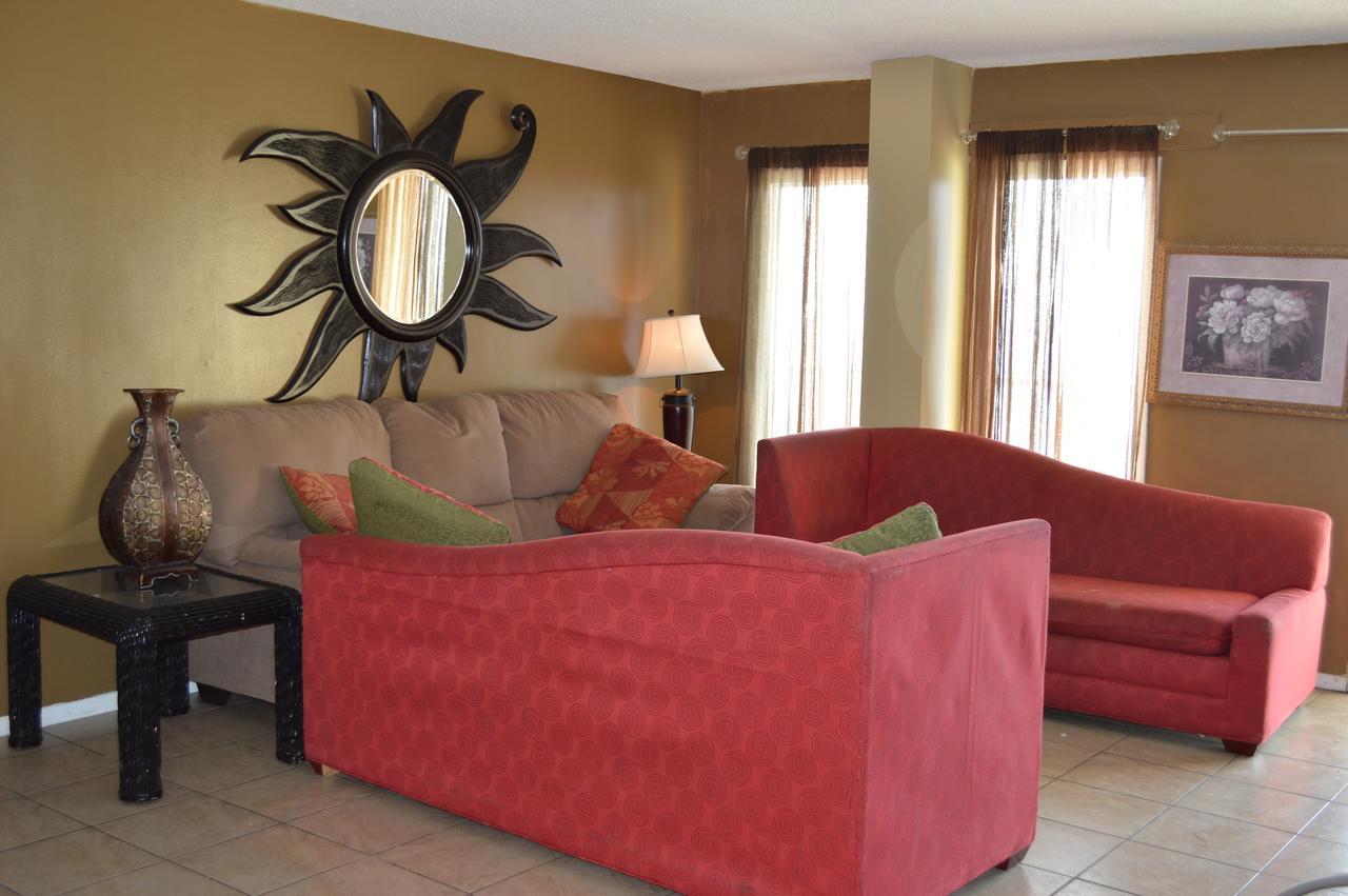 Three-Bedroom Apartment,535968549:JPEG