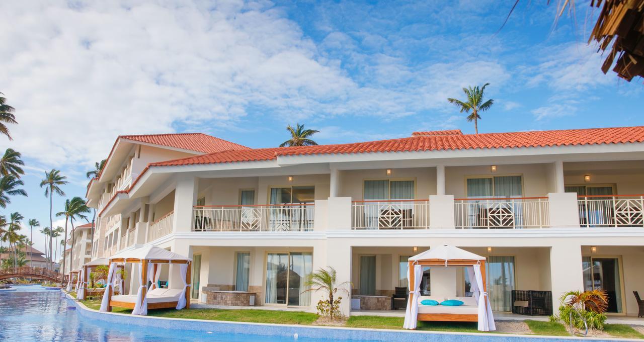 Swim Up Suite Outdoor Hot Tub WiFi