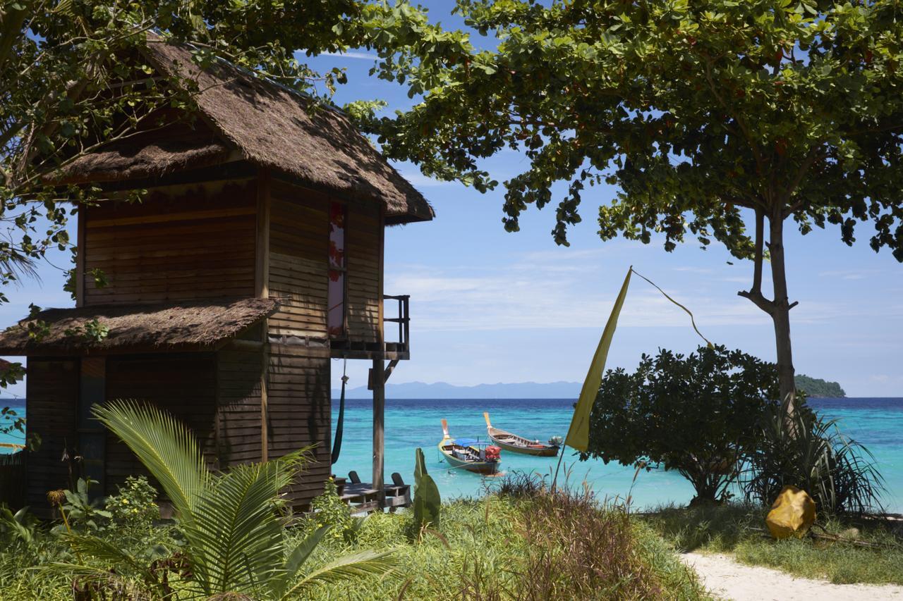 Breezy Bungalow Partial Sea View