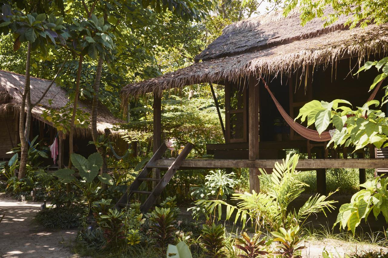 Comfy Bungalow Garden View