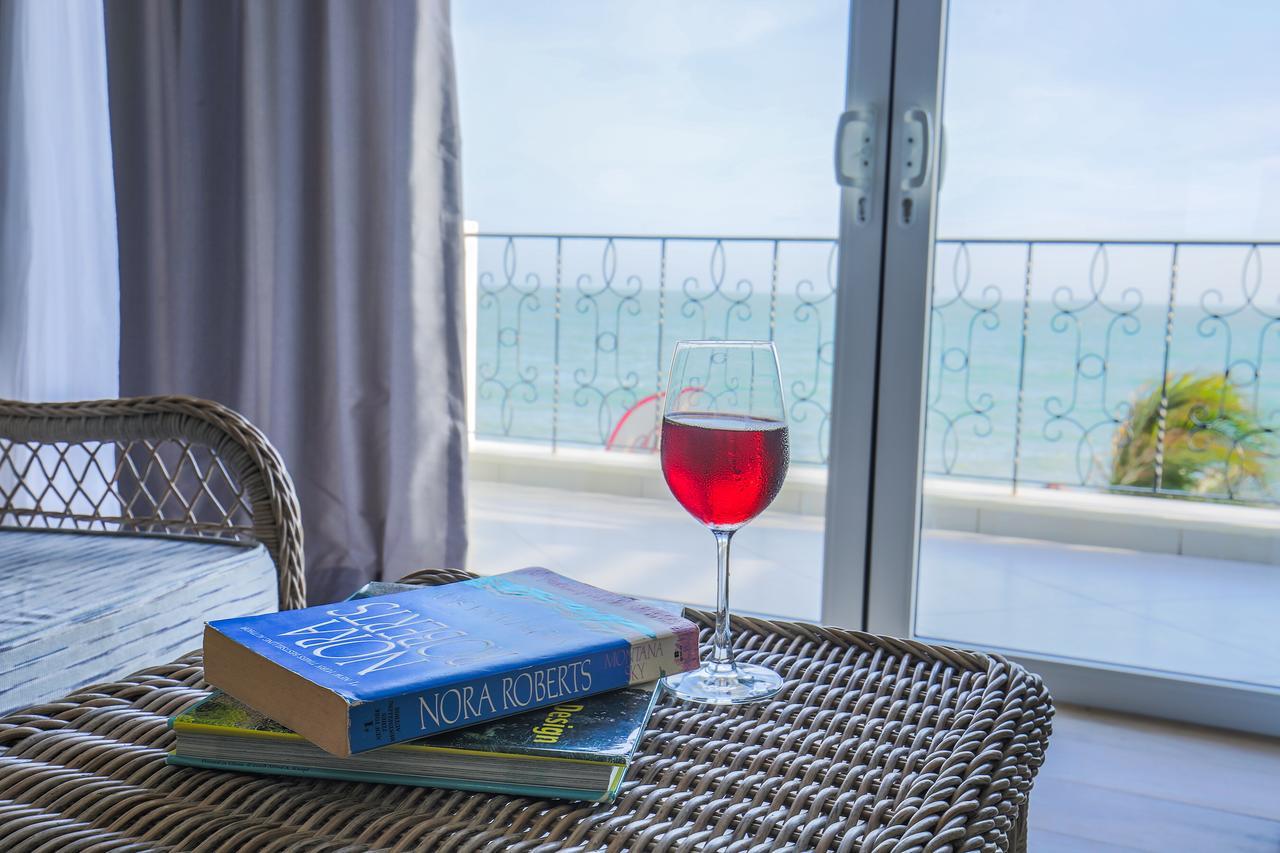 Deluxe Double Room with Balcony and Sea View,537802503:JPEG