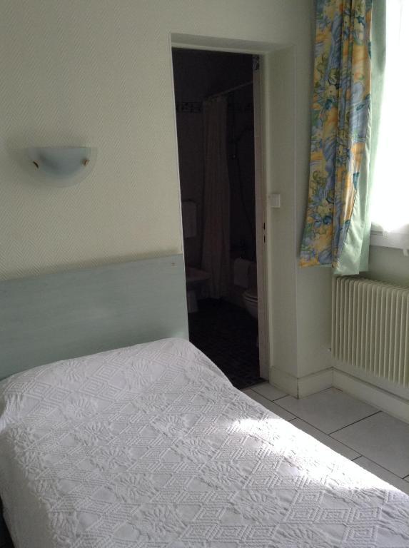 Economy Double Room 1