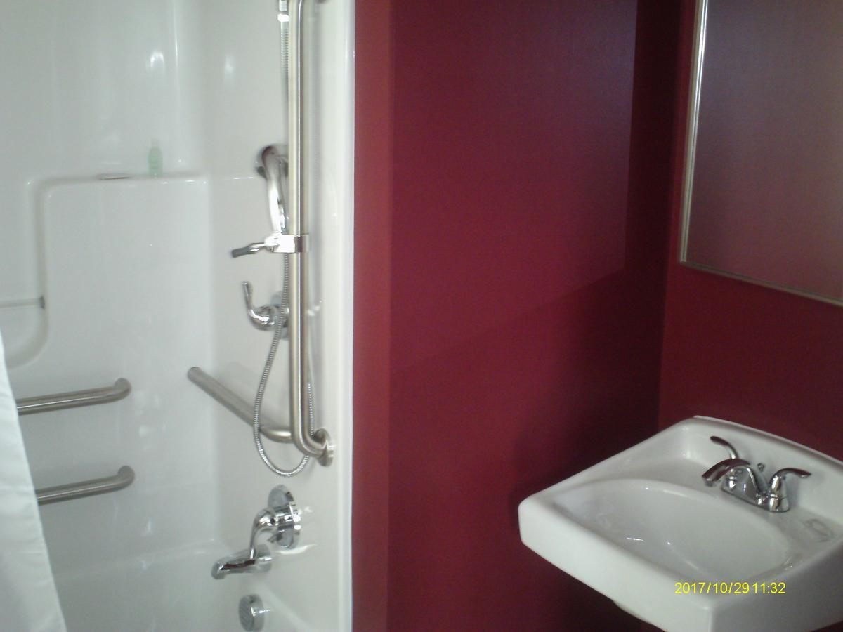 Queen Room Disability Access