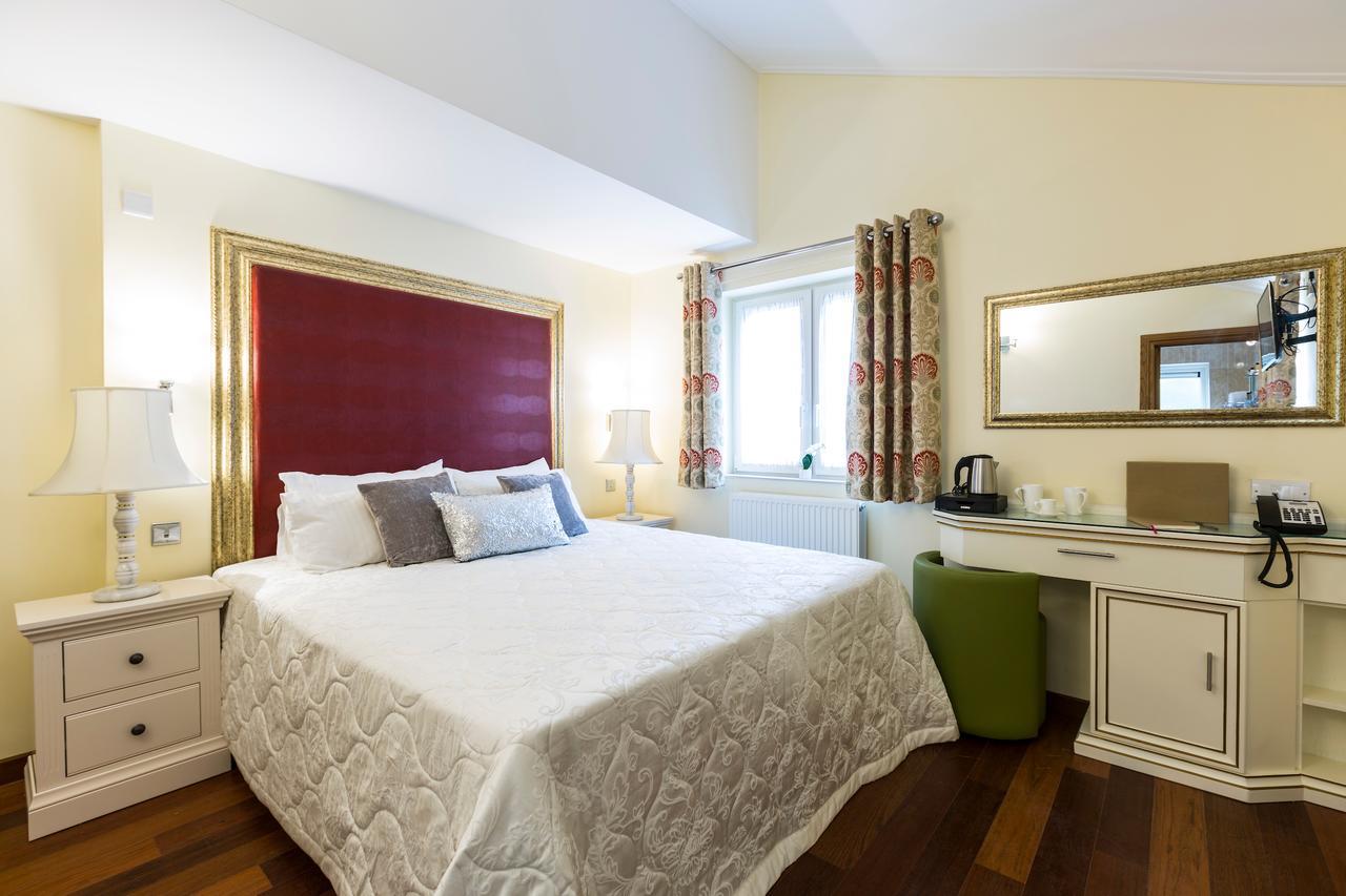 Junior Suite,543057726:JPEG