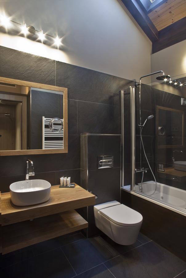 Double Room Spa Bath