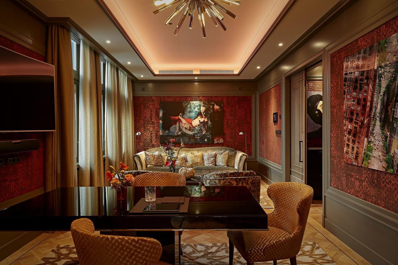 Imperial Terrace Suite