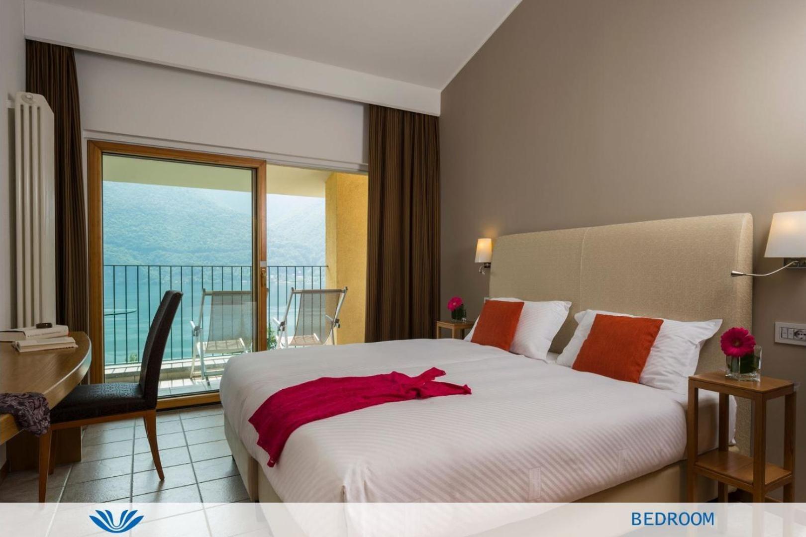 One-Bedroom Suite Lake View