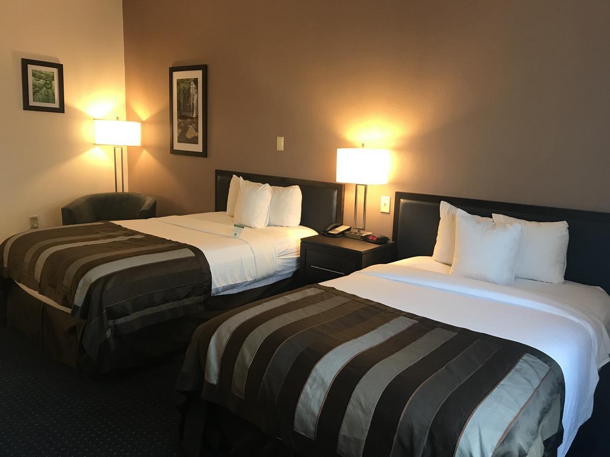 Deluxe Double Room - Disability Access/Non-Smoking
