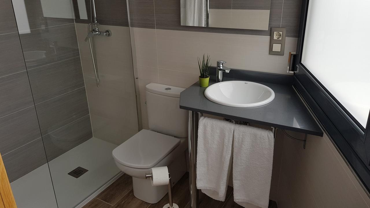 Habitación Doble con baño privado - 2 camas