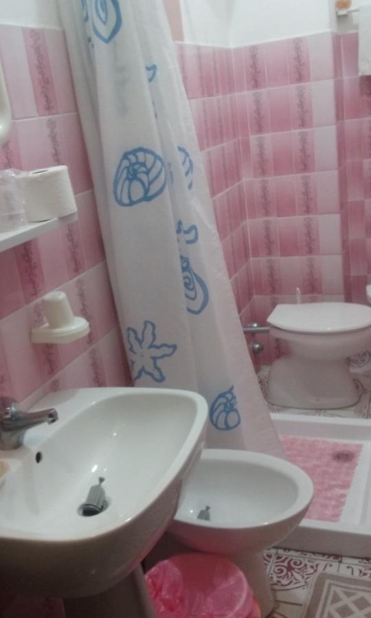 Economy Triple Room,1305272995:JPEG