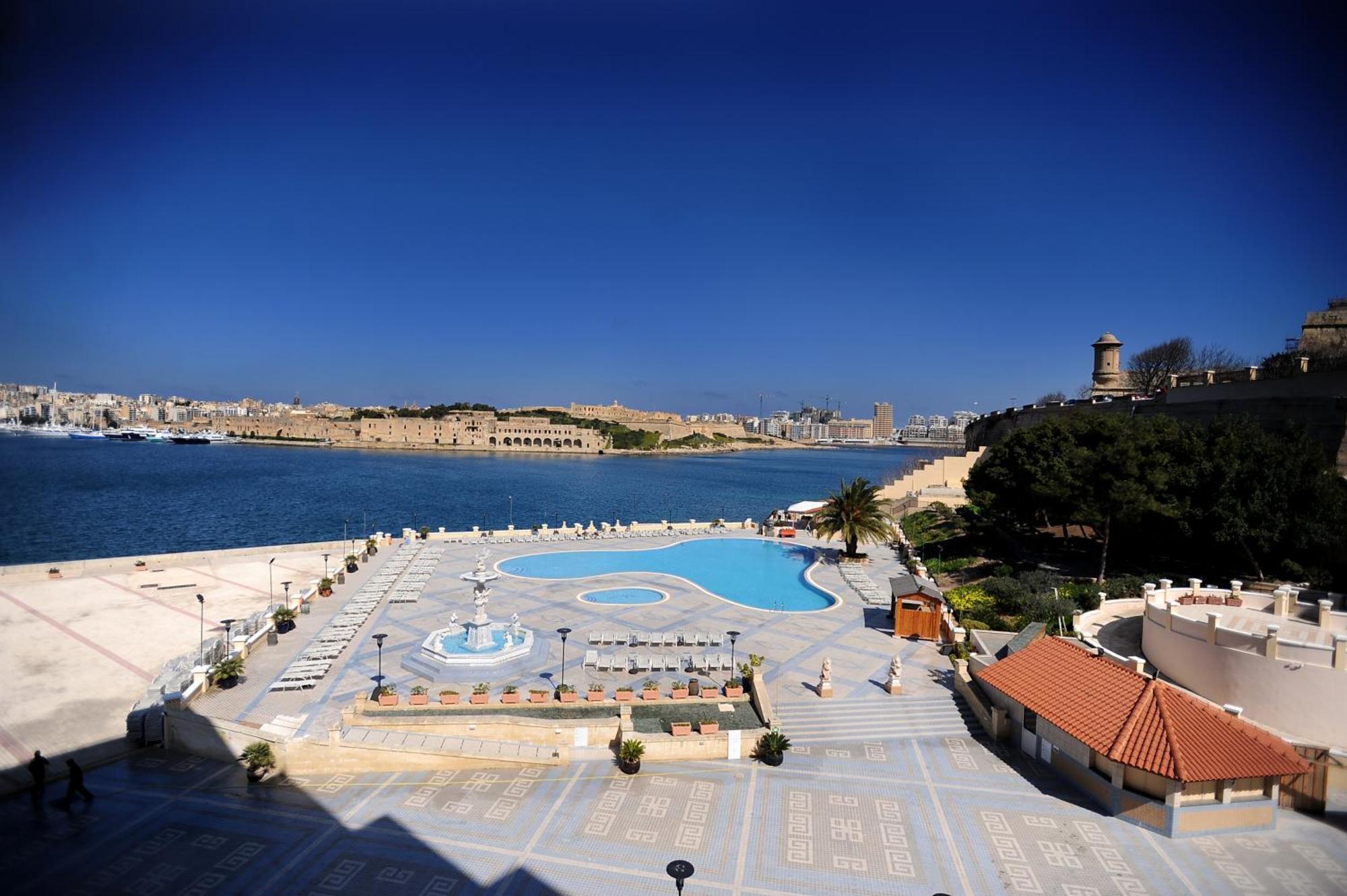 Chambre Double de Luxe avec Terrasse - Vue sur Mer