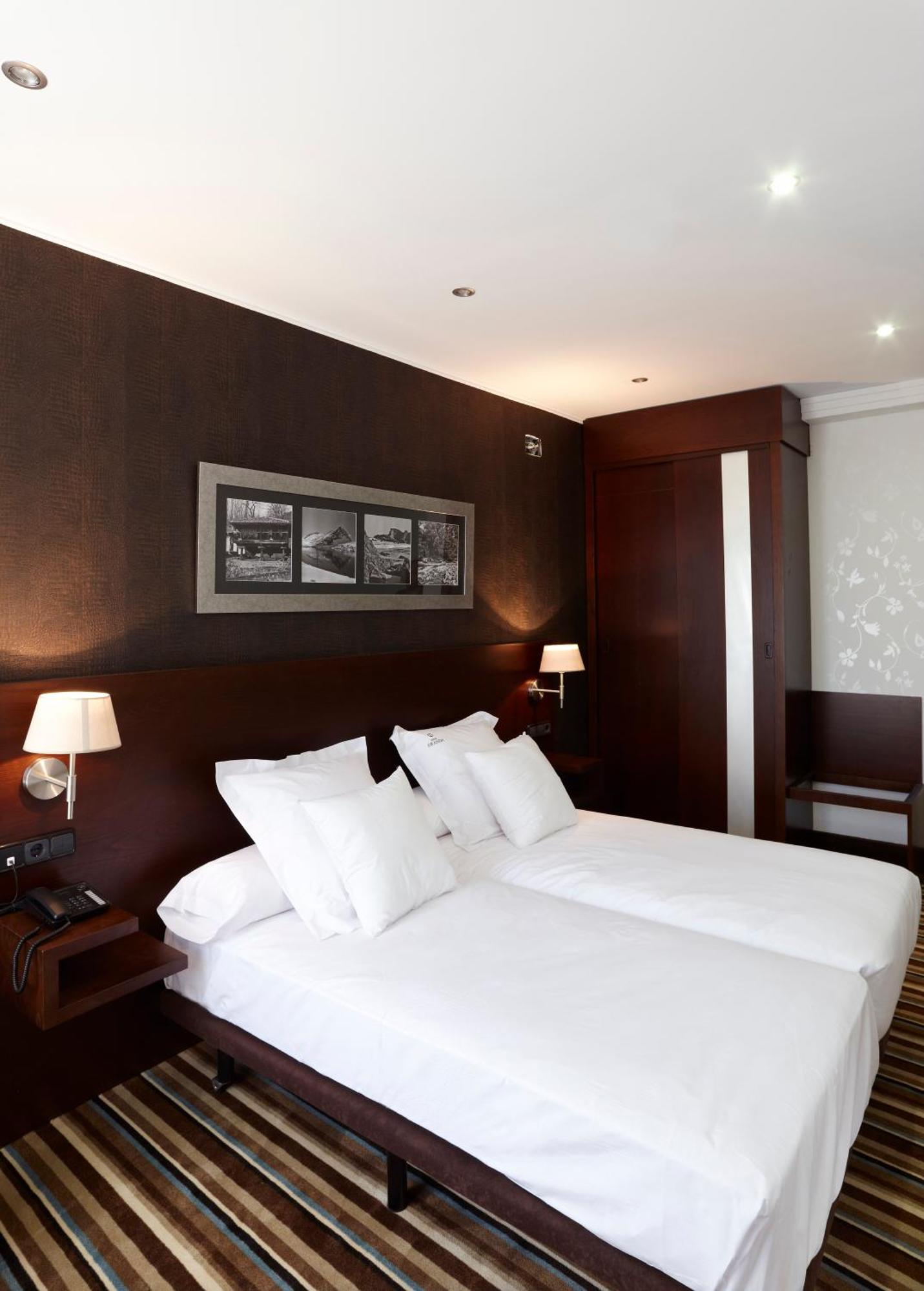 Habitación Estándar con aparcamiento