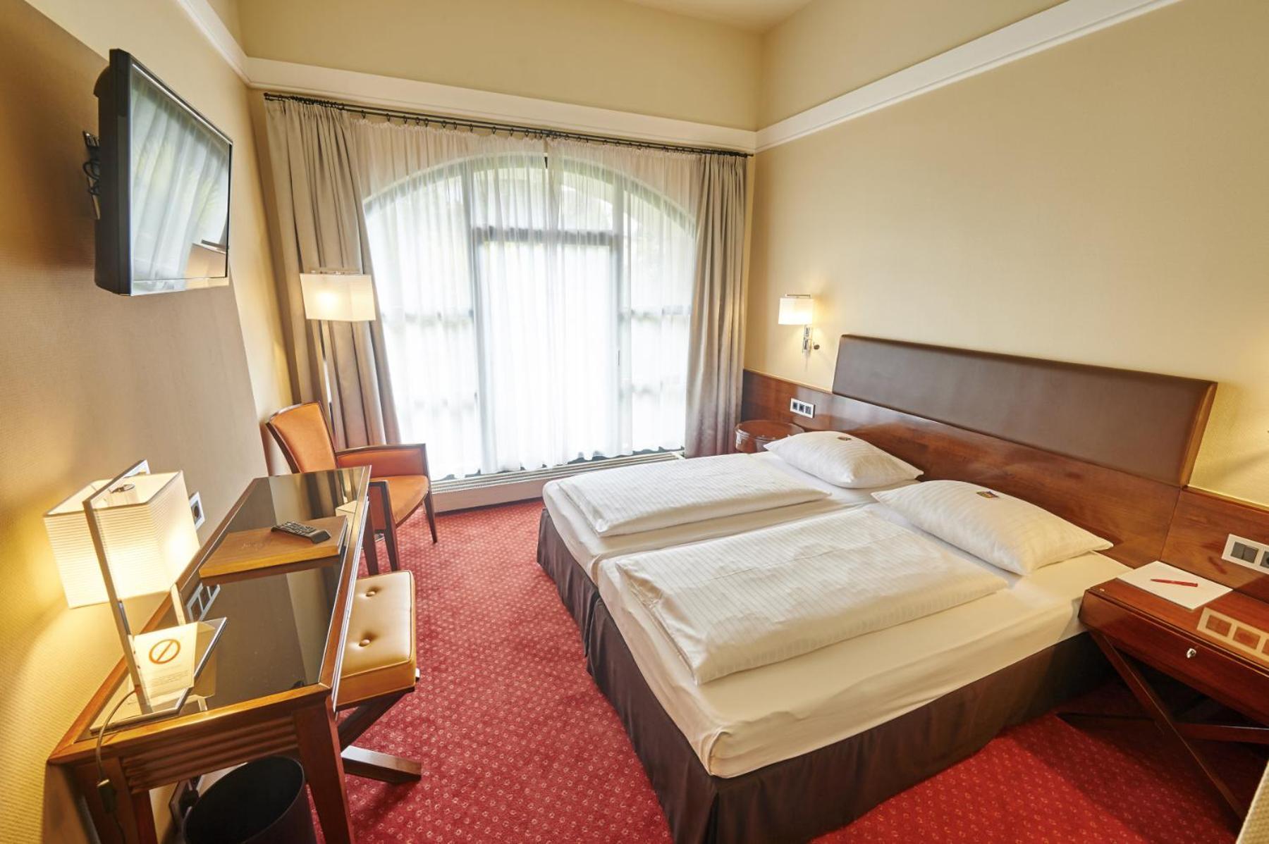 Basic Double Room
