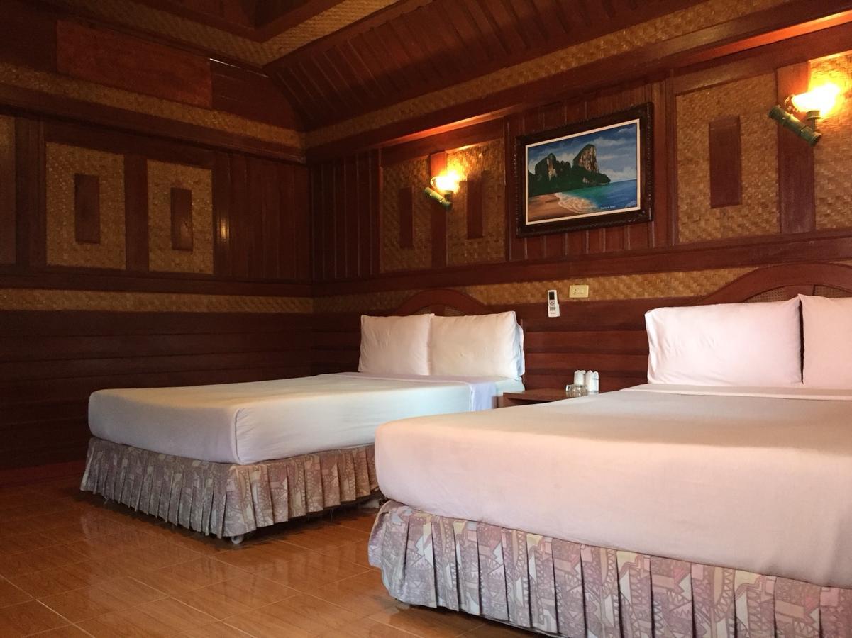 Deluxe Terrace 2 Double Sharing Bed
