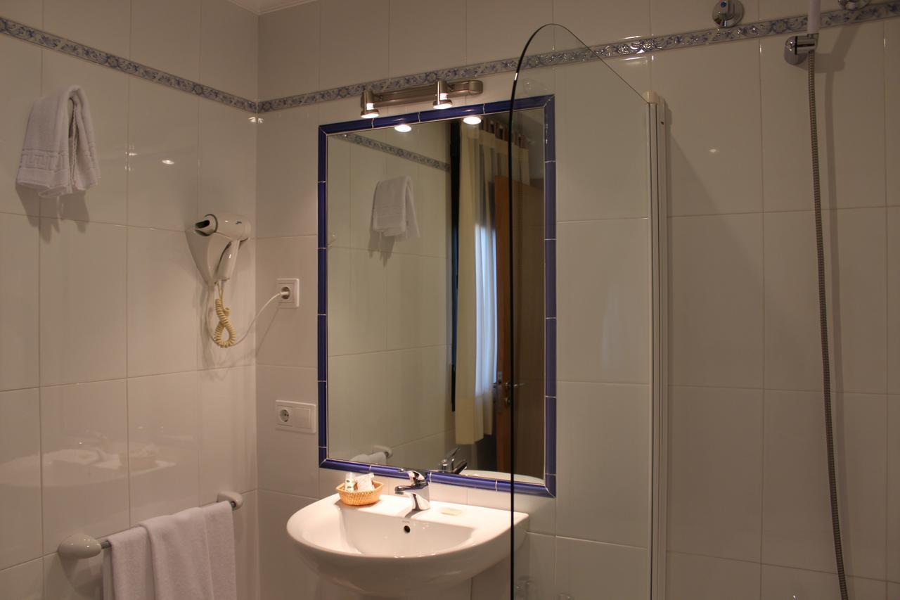 Quarto Twin Standard