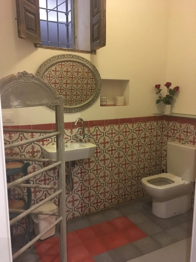 Single Room,1236951058:JPEG