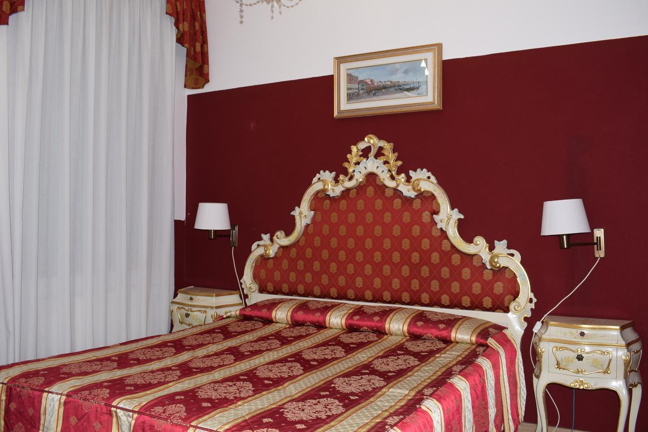 Quarto Duplo Standard