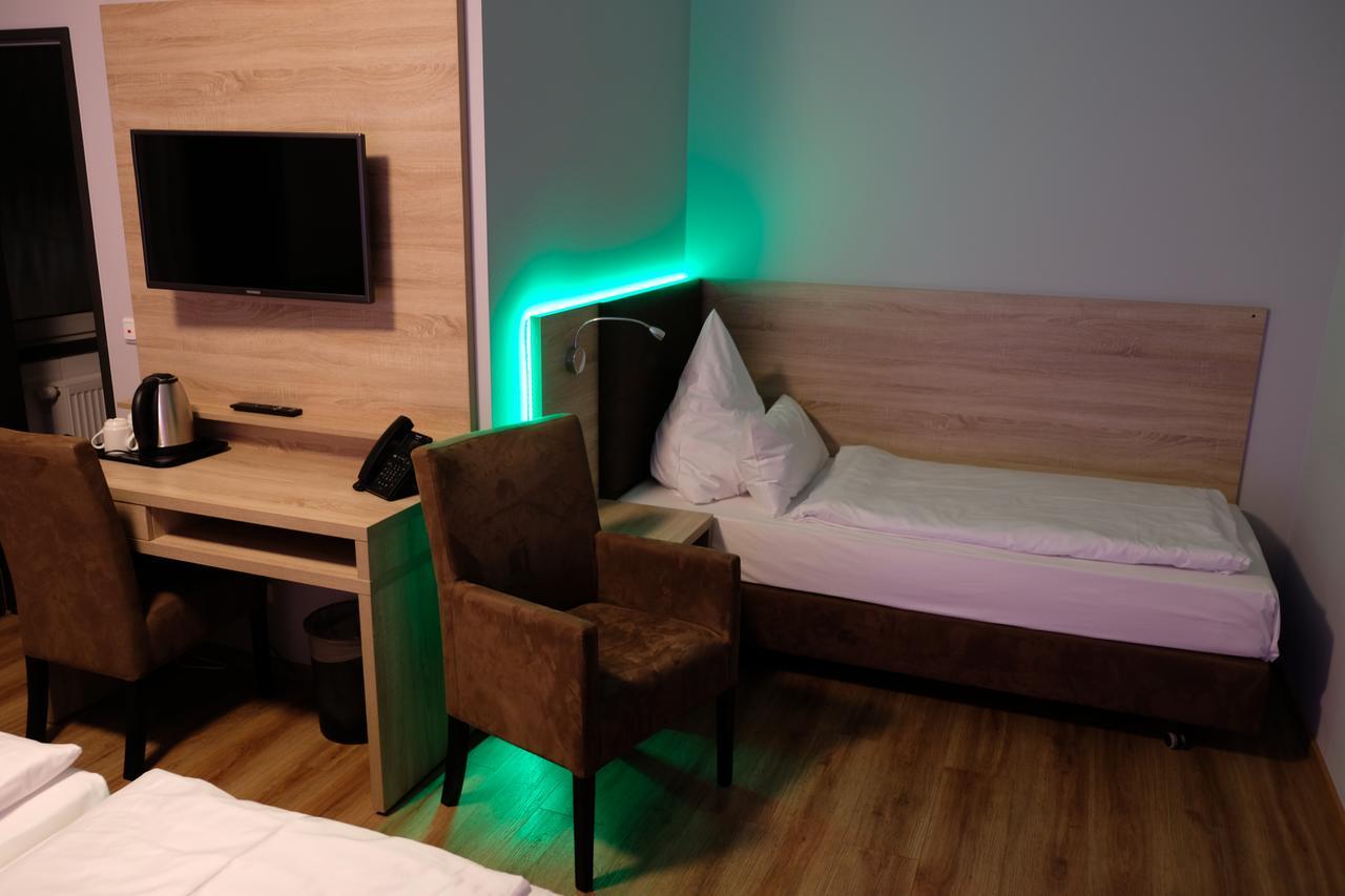 Comfort Triple Room