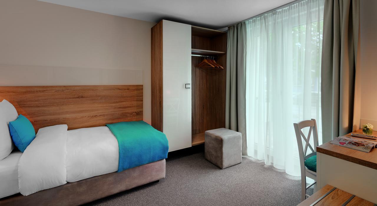 Single Room - without lift,1589219222:JPEG