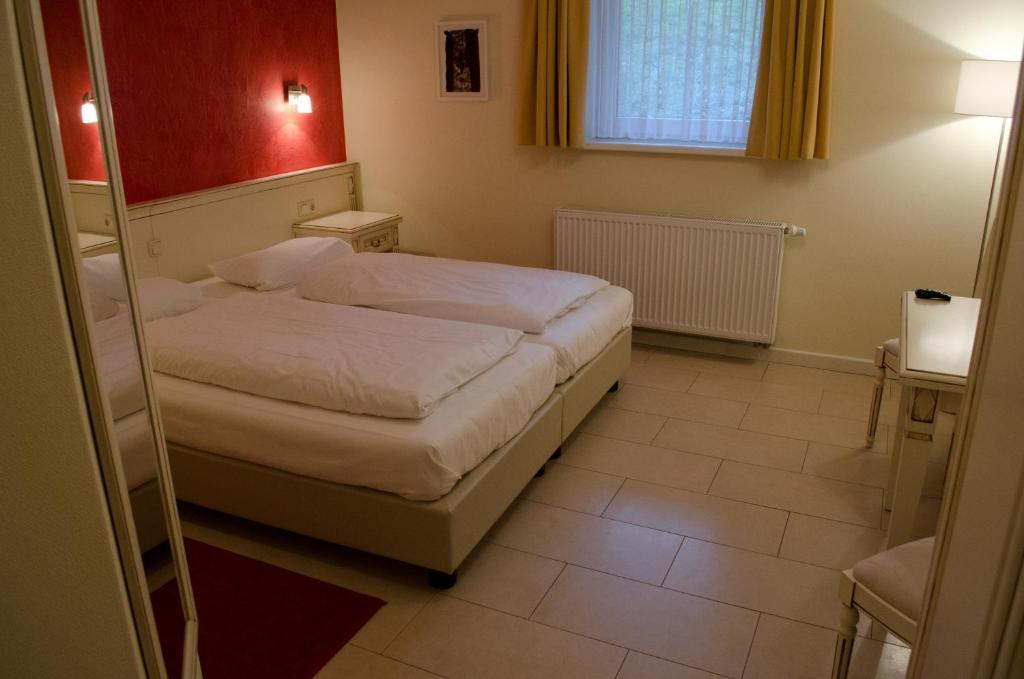 Double Room Souterrain