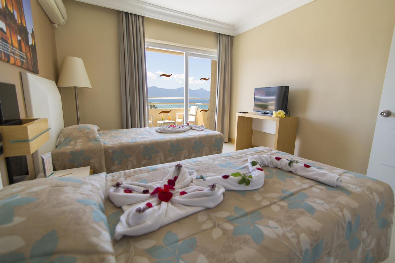 Standard Double or Twin Room Sea View