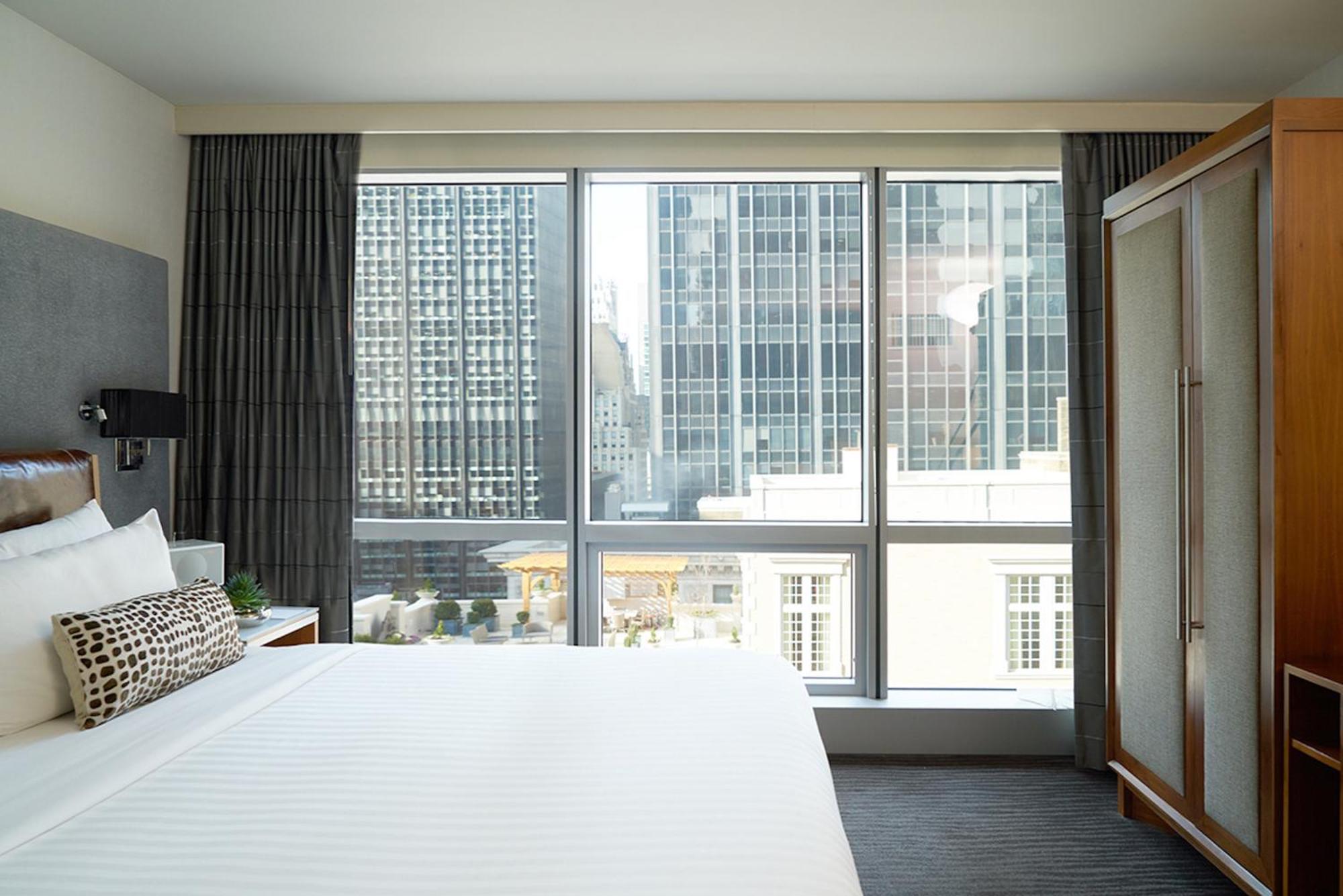 Premier King Room