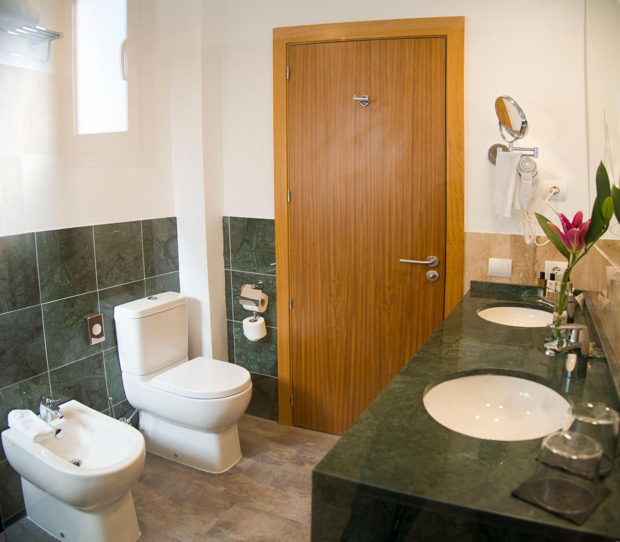 Standard Double or Twin Room Annex