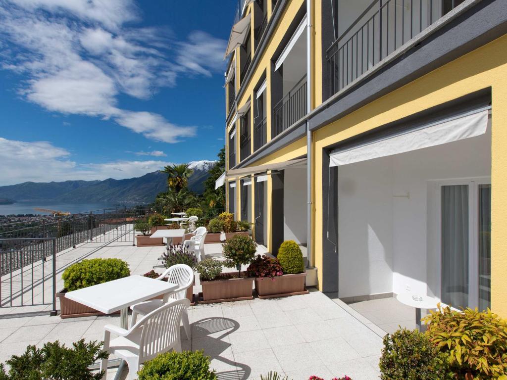 Lifestyle Double or Twin Room Lake View