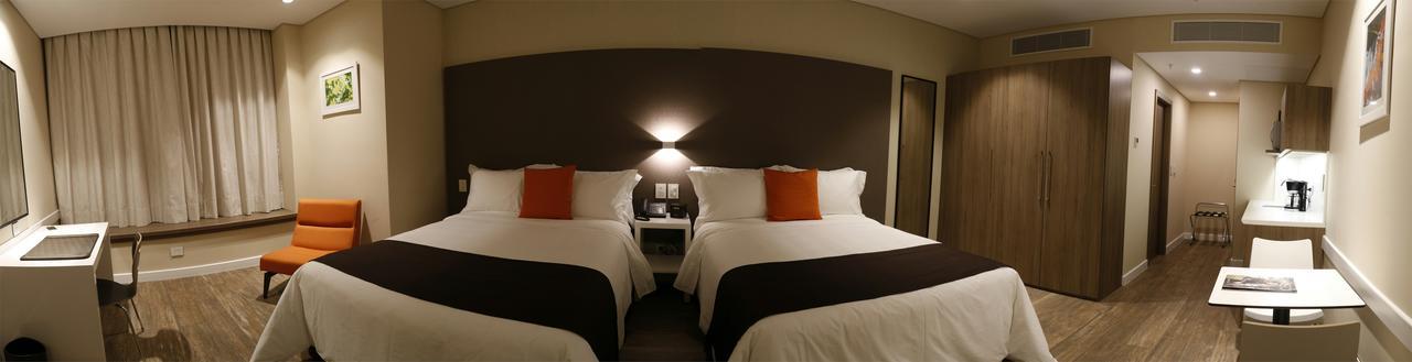Quarto Queen Deluxe com 2 Camas Queen-size