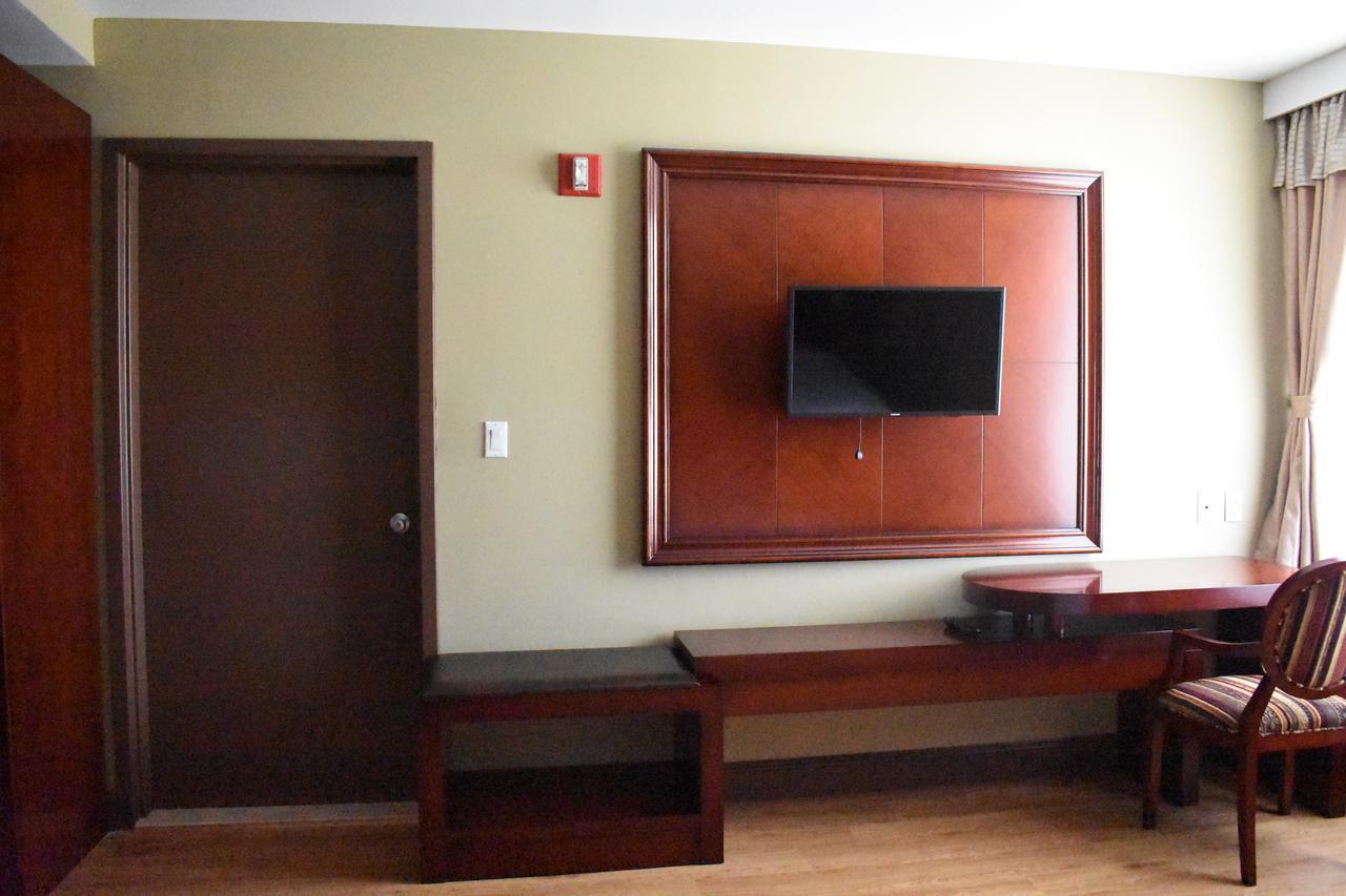 Presidential King Suite
