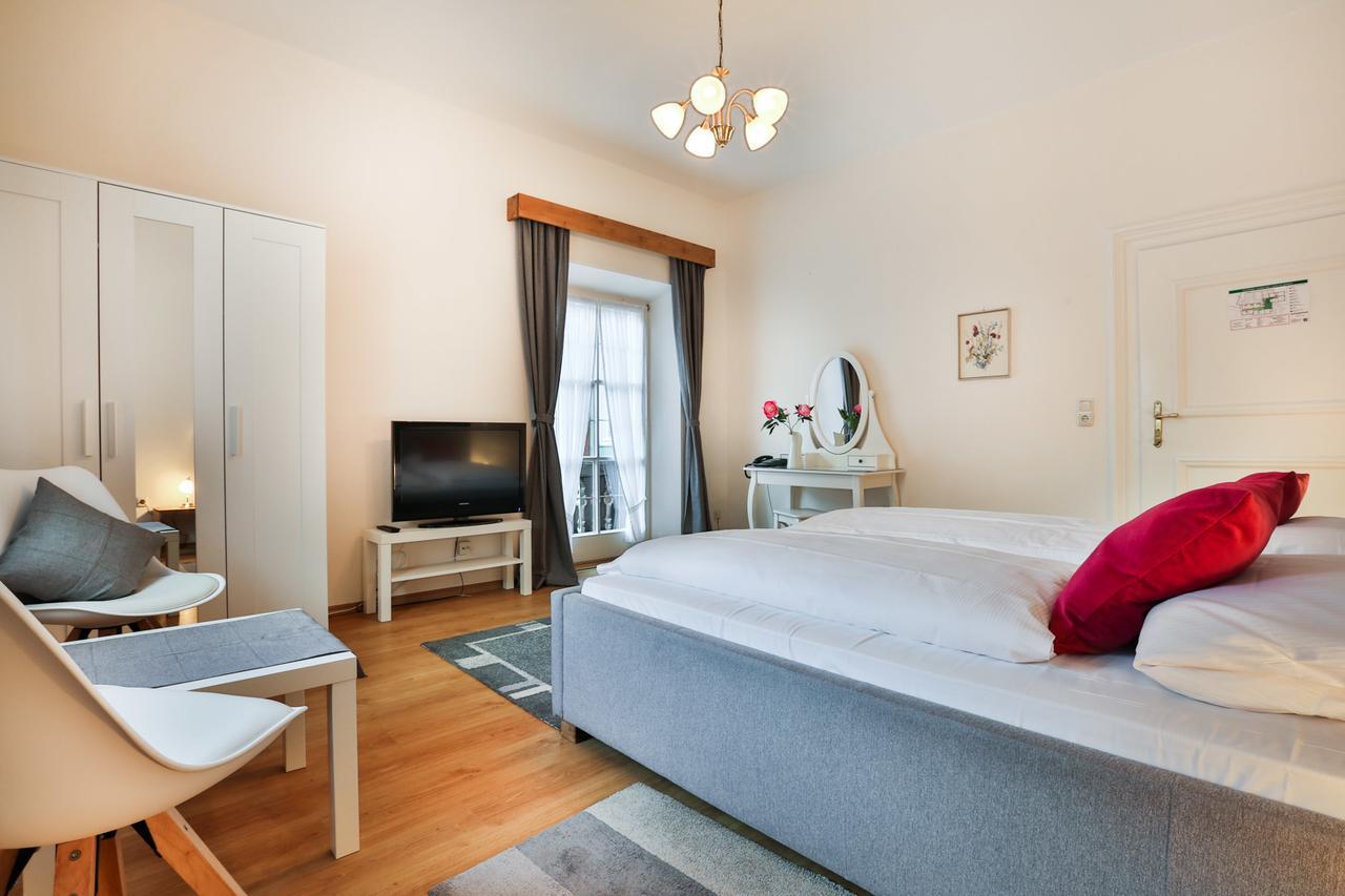 Double Room Lake View
