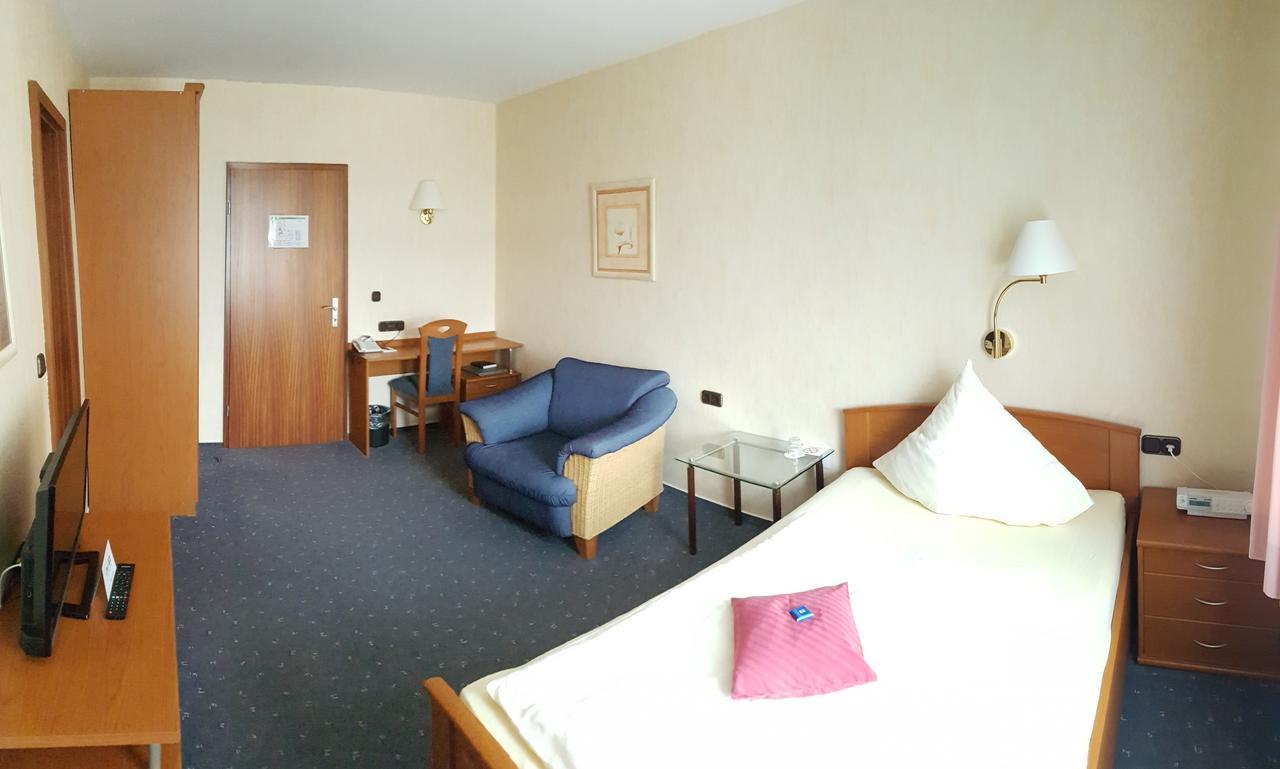 Standard Single Room