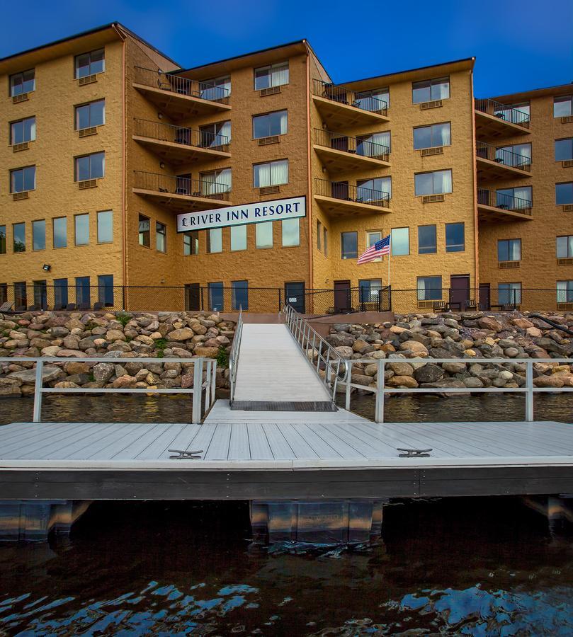 One Queen Bed